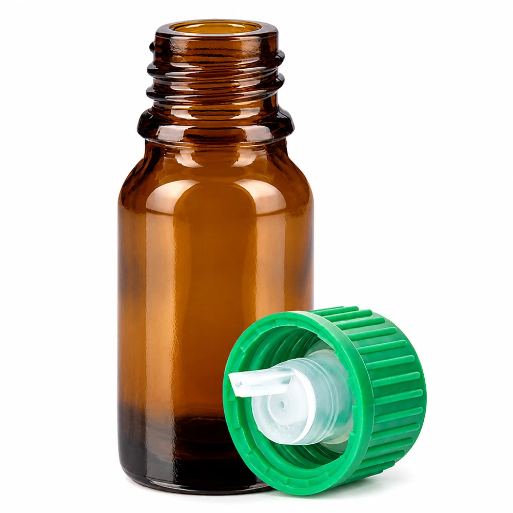Flacone compatto in vetro da 10 ml con tappo contagocce, ideale per i viaggi e per gli spostamenti.