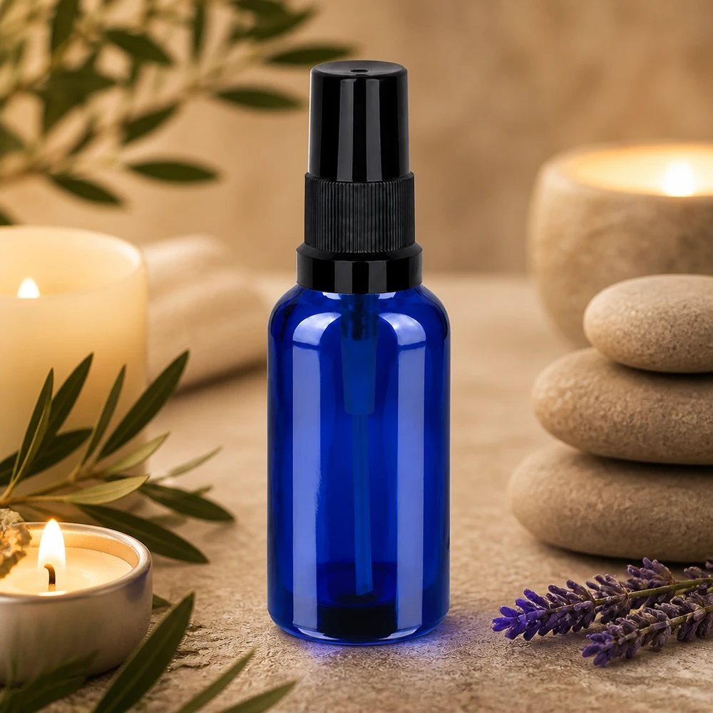 Flacone spray premium da 30 ml in elegante blu con robusto tappo nero