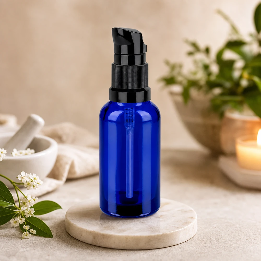 Robusto flacone a pompa da 30 ml in vetro blu con tappo nero resistente STD UT18