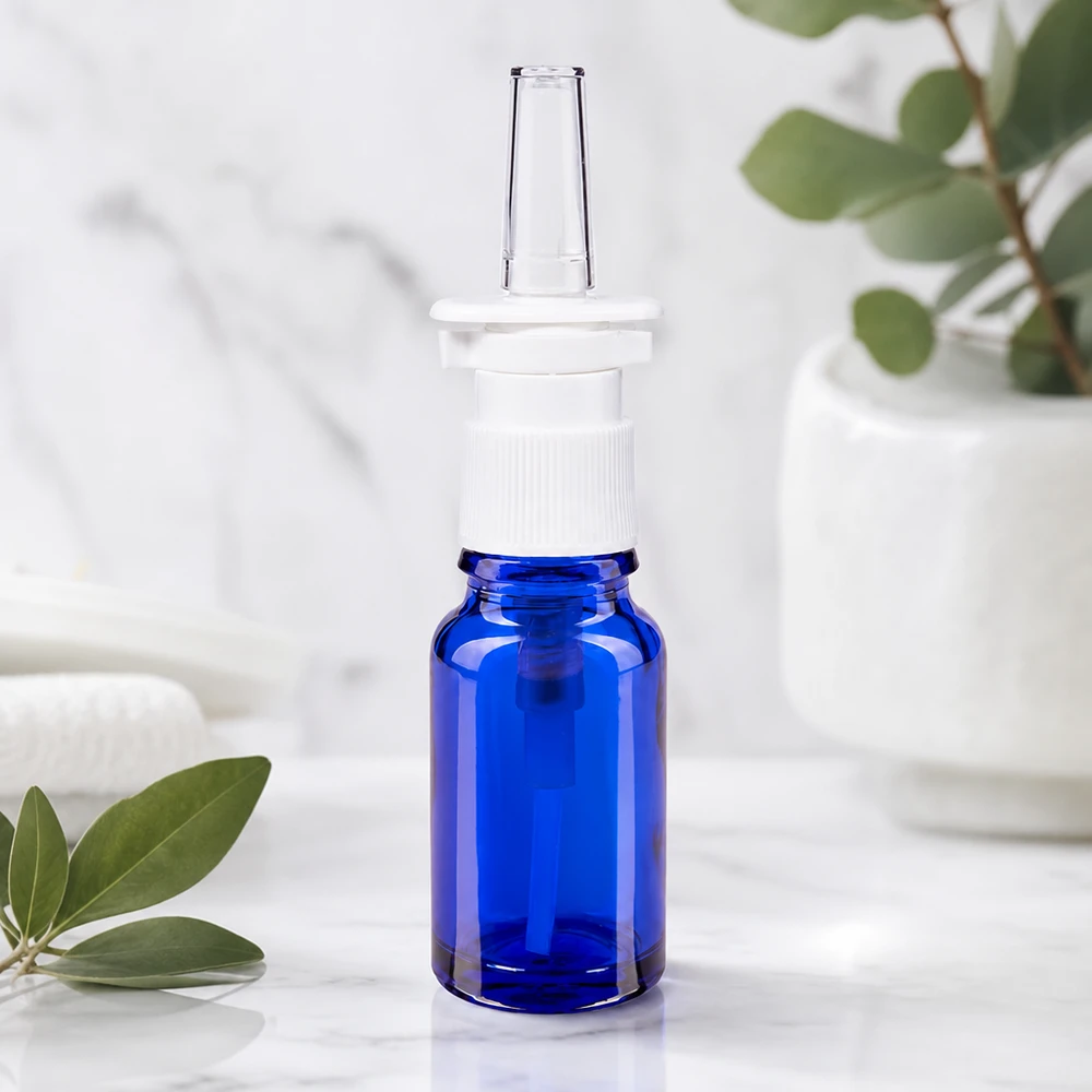 10ml Nasenspray-Behälter aus blauem Schutzglas mit weißem Standardaufsatz