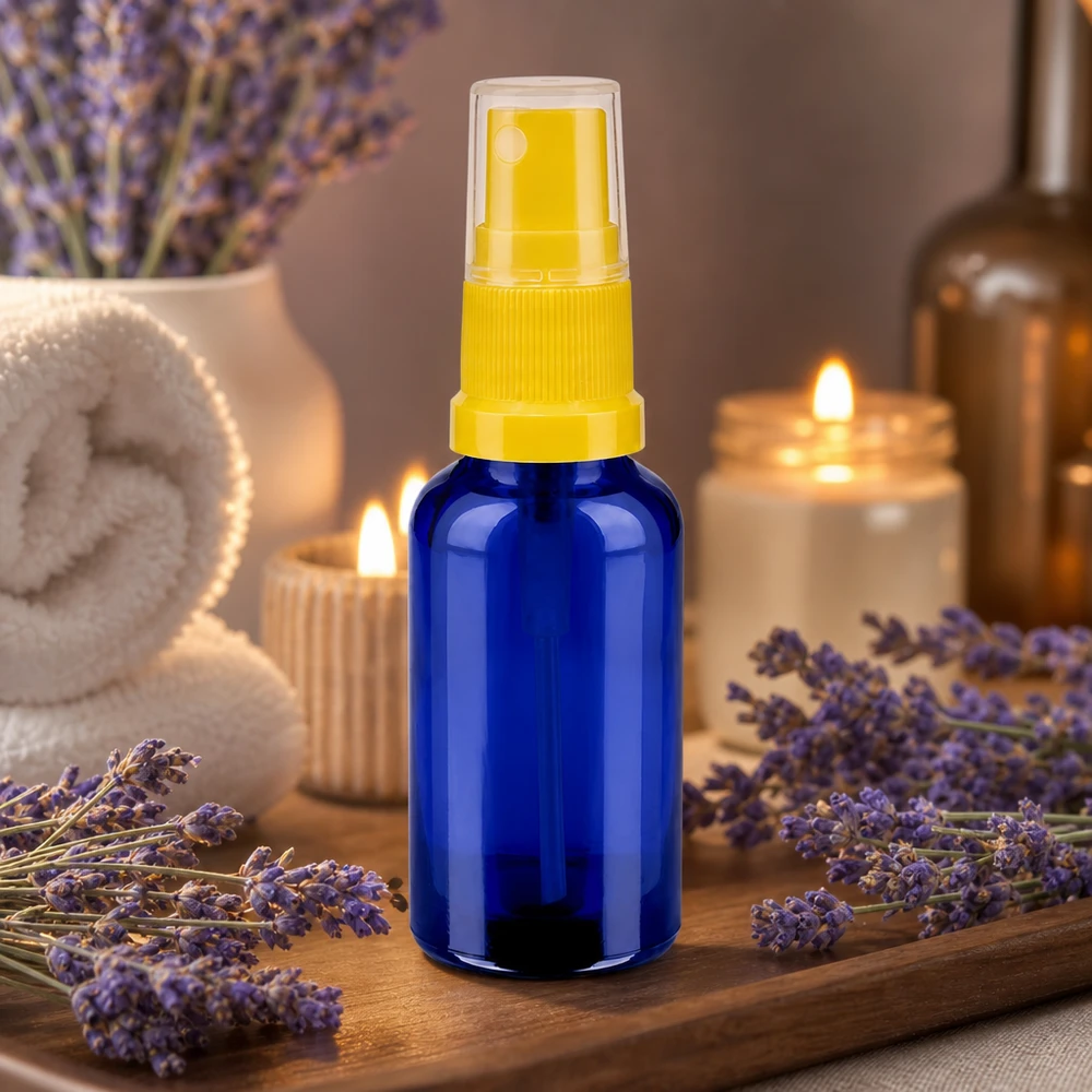 Pratico flacone spray con spruzzatore a pompa preciso per una distribuzione uniforme dei prodotti di cura