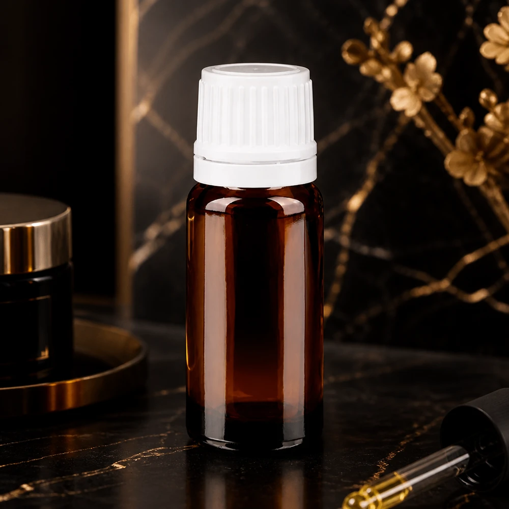 Flacone contagocce marrone da 10ml OV bianco/0,7mm ApoGlas Flacone in vetro ambrato da 10 ml con protezione UV, tappo di sicurezza bianco e contagocce di precisione da 0,7 mm