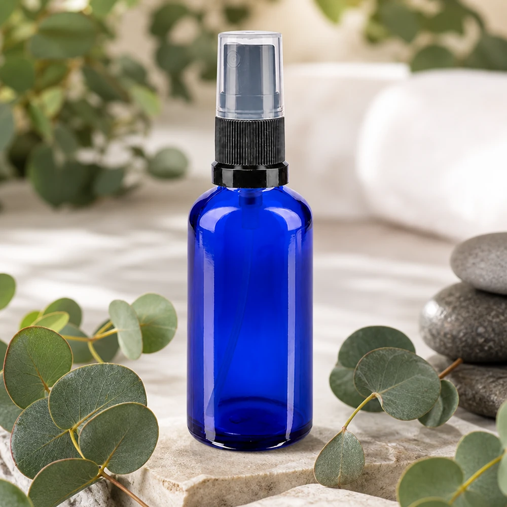Apothekenflasche blau 50ml Sprayaufsatz schwarz Hochwertige blaue Zerstäuberflasche 50ml Apothekerglas für Gesichtswasser und Seren