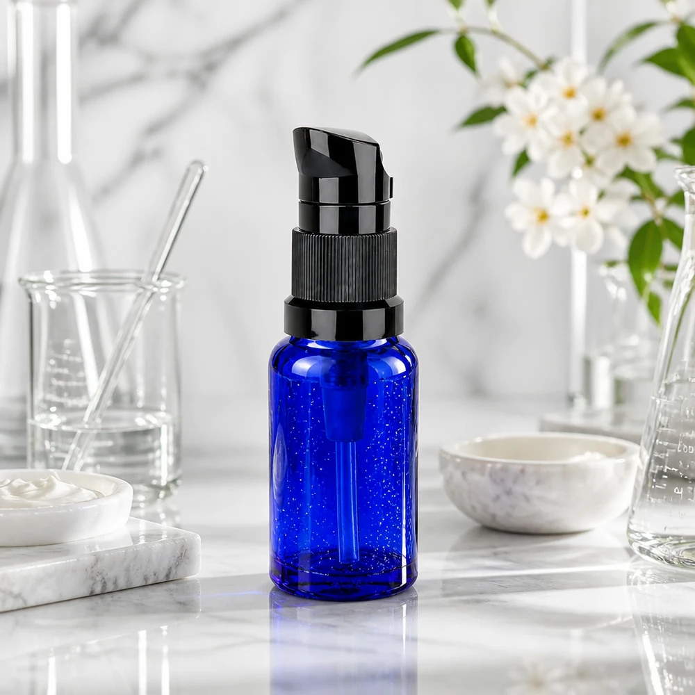 10ml Pumpflasche schwarz Standardverschluss BlueLine UT18/10 Handliche 10ml Glasflasche mit Pump STD BlueLine UT18/10 für sparsame Produktentnahme