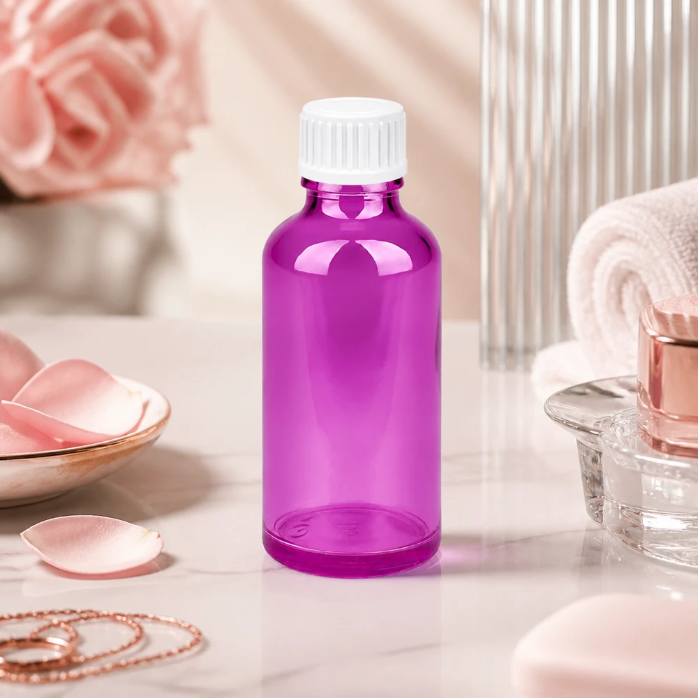 Flacone da 50 ml (globuli) con anello versatore da 3 mm bianco Standard PurpleLine. UT18/50 Robusto flacone in vetro da 50 ml con protezione UV in viola per formulazioni cosmetiche naturali sensibili