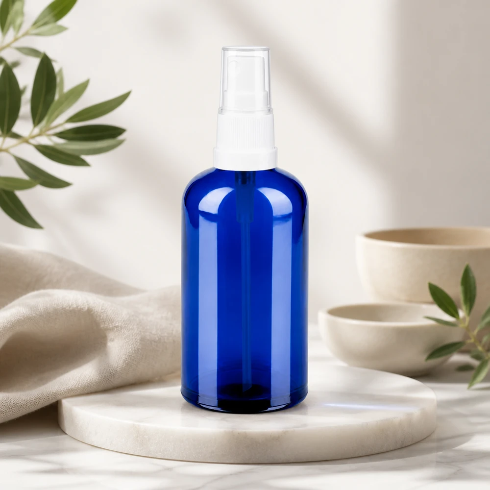 100ml Sprayflasche weiß/transparent Standardverschluss BlueLine UT18/100 Premium 100ml Glasspray in tiefblau mit UV-Schutz für lichtempfindliche Inhaltsstoffe