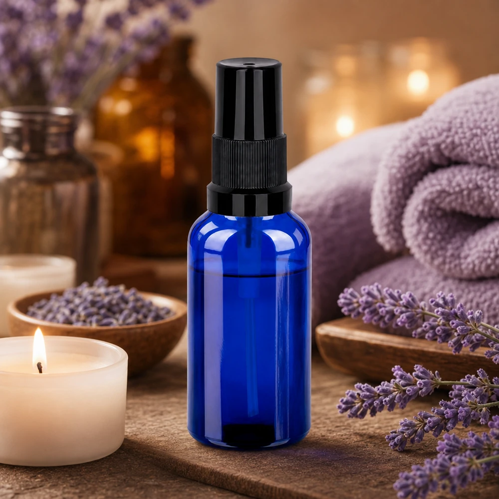 Pratico flacone blu da 30 ml con pompa spray per miscele di bellezza e aromi naturali