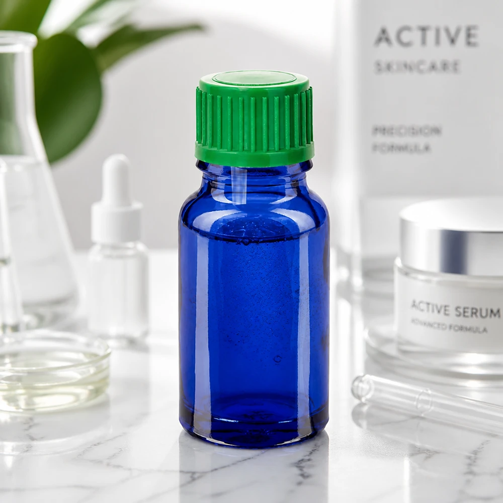 10ml Tropfflasche 0.8mm grün Standardverschluss BlueLine UT18/10 Hochwertige 10ml Glasflasche mit grünem Tropfereinsatz für pharmazeutische Anwendungen