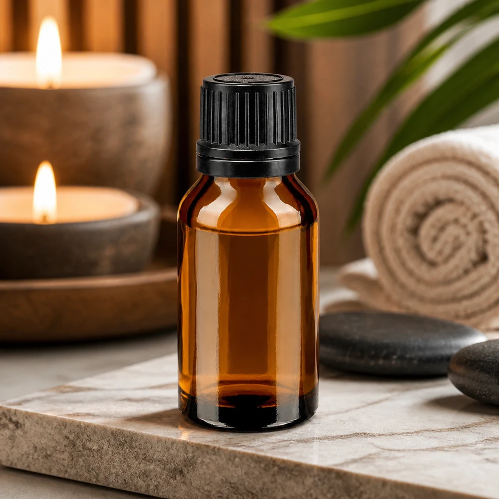 Bouteille de pharmacie brune 15ml bouchon vissable noir bouchon inviolabilité Flacon de pharmacie opaque de 15 ml en verre ambré avec bouchon d'origine, posé sur du marbre